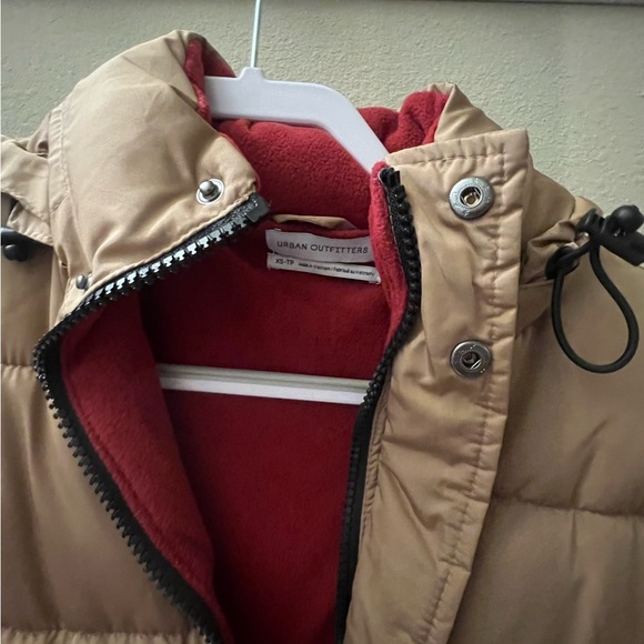 urban outfitters brown puffer cropped jacket - Picture 3 of 4